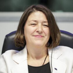 Violeta Bulc